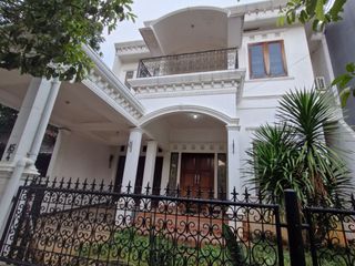 Rumah Mewah Boulevard Permata Puri Laguna Cimanggis