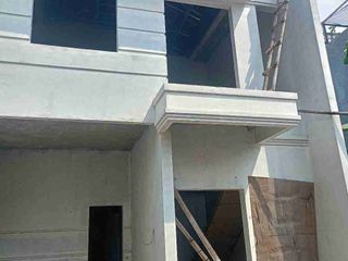 rumah siap huni di lubang buaya jakarta timur