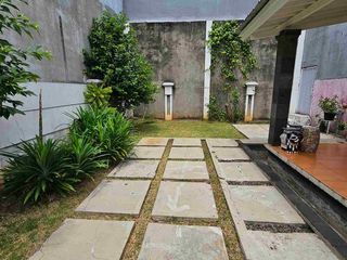 jual murah tanah di bawah njop ada fasilitas padel dan kolam renang dalam komplek keamanan 24 jsm