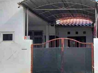 Disewakan Rumah jl. Gianyar. Purimas, kota Surabaya
