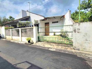 Rumah Murah perumahan Ngringo Jaten dekat UNS