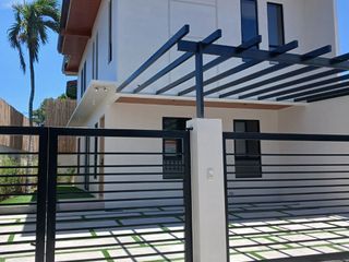 House and Lot For Sale BF Homes Las Pinas 200sqm
