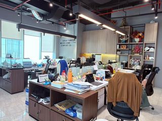 kantor dijual gold coast office fully furnish siap pakai pik jakarta utara