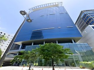Newly Renovated Whole Commercial Building for Sale in BGC, Taguig City