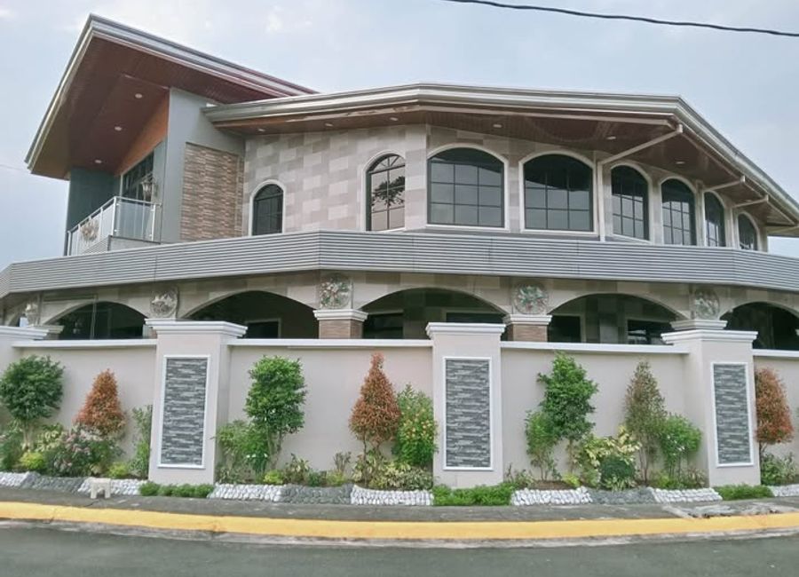 Mint Street, Tagaytay Heights, Kaybagal South, Tagaytay, Cavite