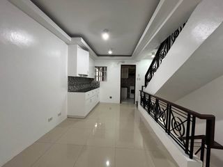 3BR Townhouse For Rent - San Antonio Village