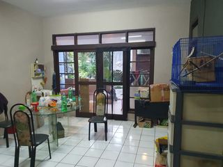 Rumah Luas Terawat di Kalipah Apo Sayap Otista Pusat Kota Bandung