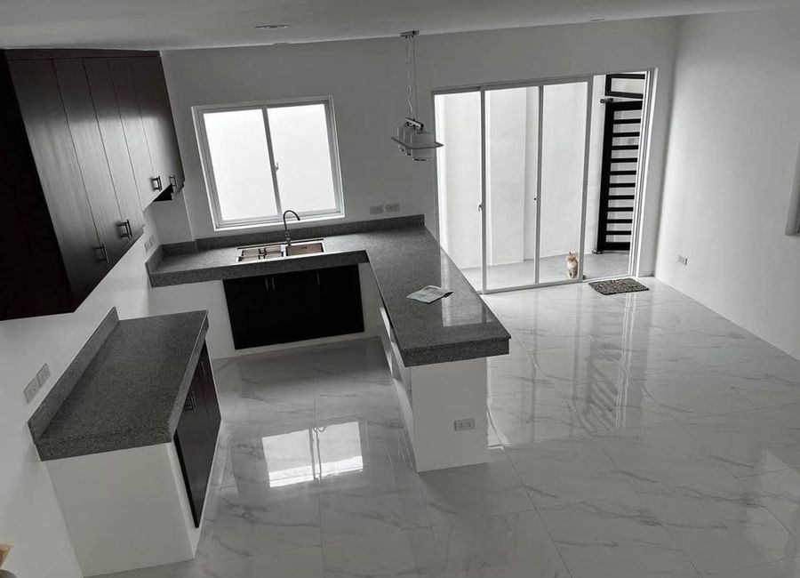 Greenwoods East Drive, Greenwood 10, Santa Ana, Taytay, Rizal image 2
