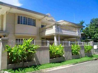 House for rent in Cebu City, Gated in Banilad newly renovated