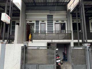 "DIJUAL CEPAT RUMAH 2 LANTAI LOKASI STRATEGIS MINIMALIS CIPAGERAN CIMAHI