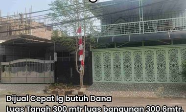 Rumah Mewah Mezanine di jual Cepat di Serang Kota