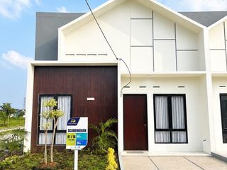 Perum subsidi terlaris spec premium dekat stasiun karawang