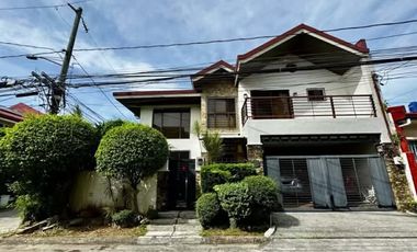 House and Lot For Sale at MERVILLE PARANAQUE