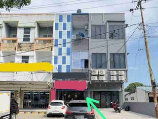 DIJUAL RUKO 3½LANTAI FULLY FURNISH, BISA KPR  ATAUPUN CASH BERTAHAP DI TENAYAN RAYA PEKAN BARU