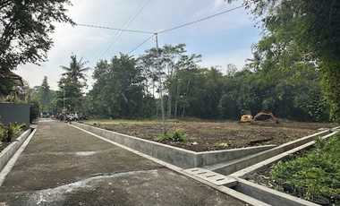 Tanah 100 Meter Jl Purbaya, SHM Tinggal Balik Nama