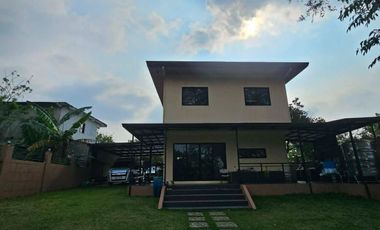 TAGAYTAY MODERN 2 STOREY 4BR HOUSE w/ FARM FOR SALE