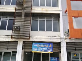 Dijual ruko 3 lantai di Surabaya Commercial Center, SCC, jl. Kalirungkut sebelah Transmart rungkut Surabaya