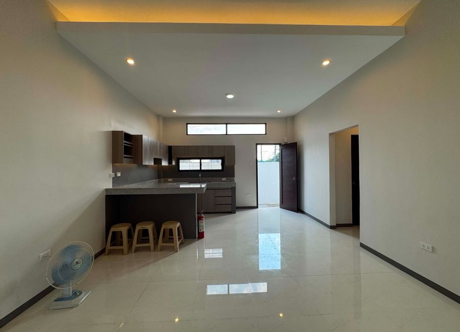 Pine Street, Springside Villas, Mambog II, Mambog, Bacoor, Cavite image 2