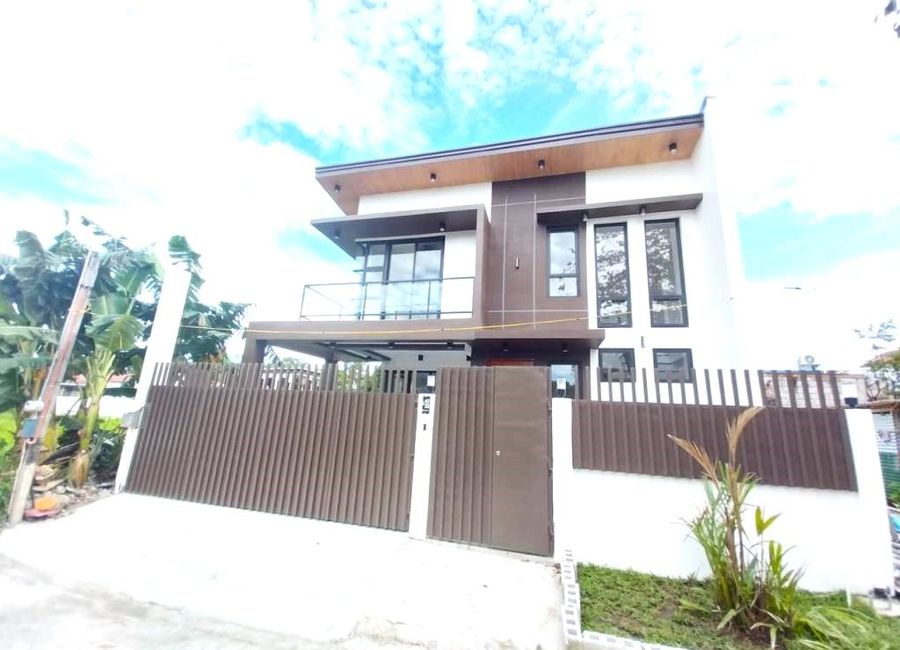 Madrid Street, Town & Country West, Queen's Row Central, Molino, Bacoor, Cavite image 2