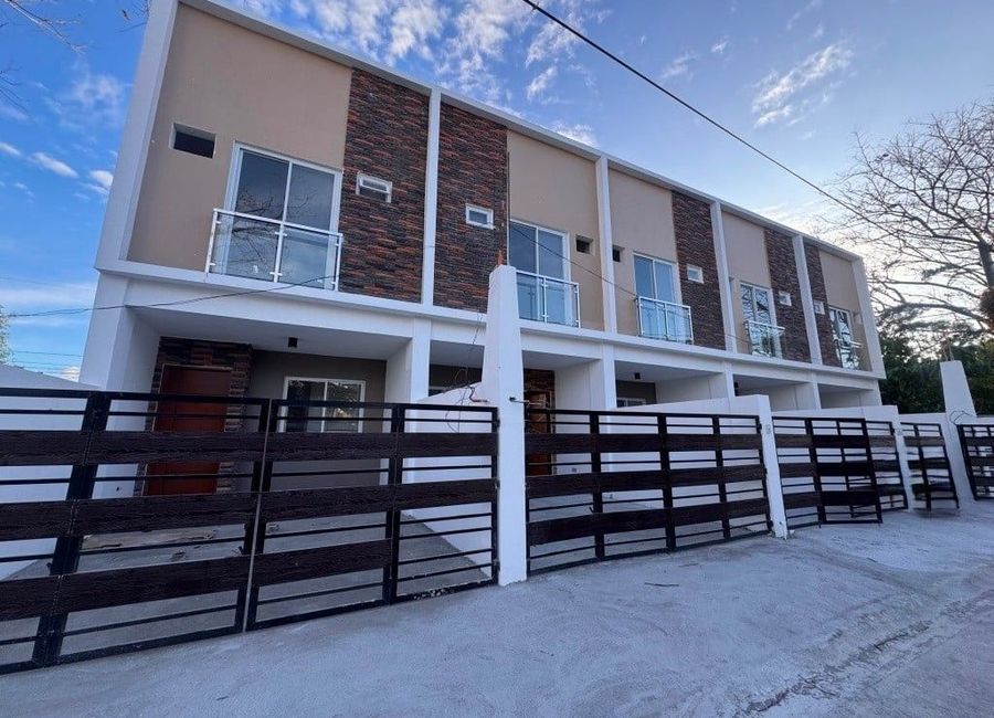 Palma Street, Town & Country West, Queen's Row Central, Molino, Bacoor, Cavite image 2