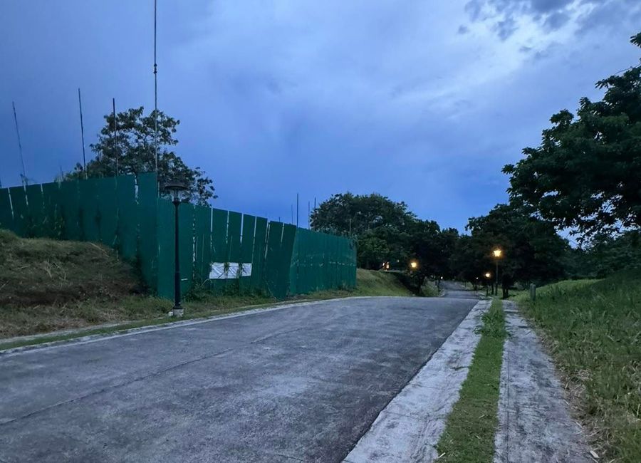 South Boulevard, Ayala Westgrove Heights, Inchican, Silang, Cavite