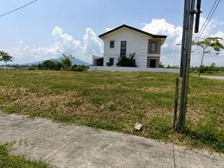 FOR SALE: Premium Corner Lot in Hillcrest Estates Nuvali Laguna