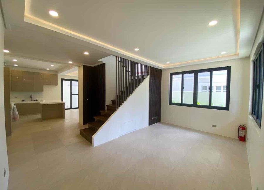 Madrid Avenue, South Forbes Villas, Inchican, Silang, Cavite image 2