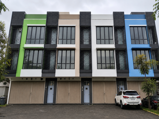 Ruko 3 Lantai ruko royal crown Sidoarjo – RK002ARB