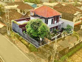 Rumah Hook 2 Lantai 4 Kamar Gunung Patas Padangsambian Denpasar Bali