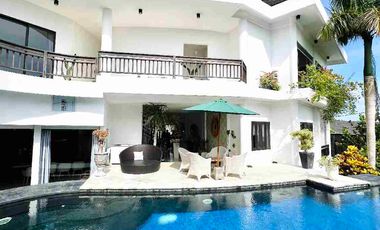 For Sale LUXURY SIGNATURE VILLA – NUSA DUA HILL, BALI