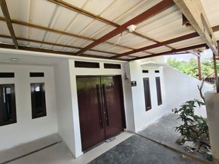 JUAL RUMAH HOOK 3 KAMAR SIAP HUNI DI KOTA SERANG
