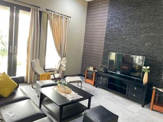 Furnished and Cozy Compound House with Strategic Location at Executive Paradise Cilandak