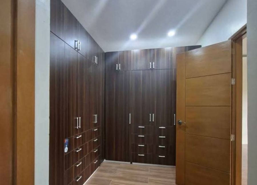 Kaybagal North, Tagaytay, Cavite image 3