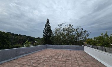 FOR SALE: 4 Bedroom 135sqm Lot size Semi-Furnished House in Ayala Alabang