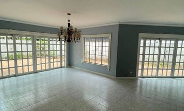 FOR SALE: 548 SQM Single-Family House in  Ayala Heights Village, Quezon City