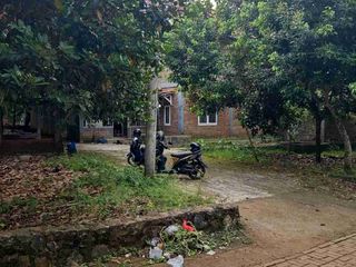 Dijual Rumah Bisa Untuk Villa LuasTanah 840M² 6 KT, 4KM Surat SHM -Rp.700Jt Nego s.d Jadi  ada sisa Tanah Banyak Bisa Untuk Berkebun