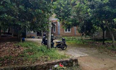 Dijual Rumah Bisa Untuk Villa LuasTanah 840M² 6 KT, 4KM Surat SHM -Rp.700Jt Nego s.d Jadi  ada sisa Tanah Banyak Bisa Untuk Berkebun