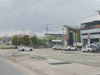 GEDUNG SHOWROOM 3500M² STRATEGIS PUSAT KOTA PEKANBARU
