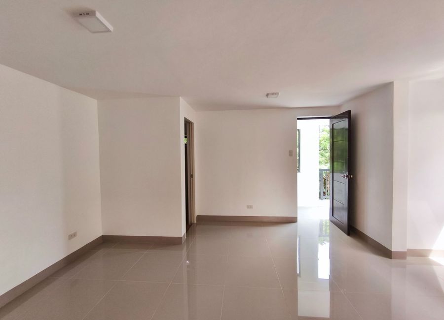 Vilbay Street, Maitim II East, Tagaytay, Cavite image 2