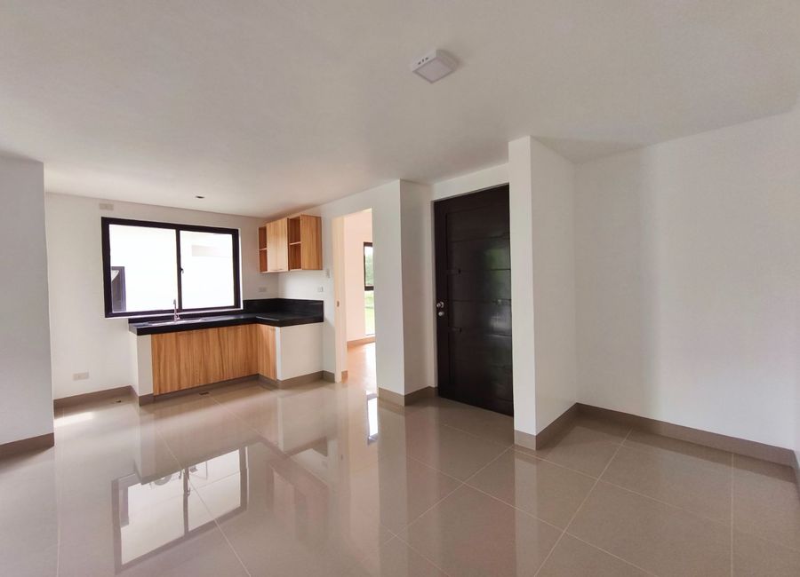 Vilbay Street, Maitim II East, Tagaytay, Cavite image 3