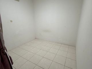 Disewa Rumah Permata Oriana Sektor 9