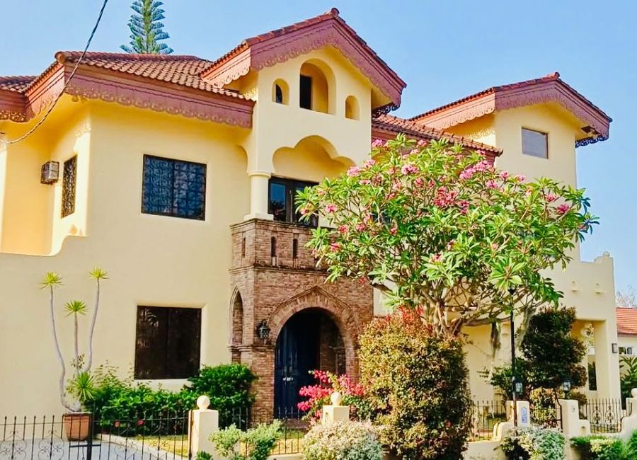Madrid Avenue, South Forbes Villas, Inchican, Silang, Cavite