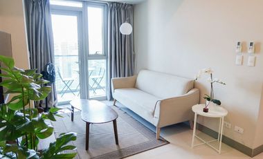 2br for SALE in Uptown Parksuites, BGC, Taguig, Near Uptown Mall and Mitsukoshi Mall