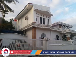 Dijual Rumah Premium Harga Murah Adem Luas 375m² di Perum Puskud Padang