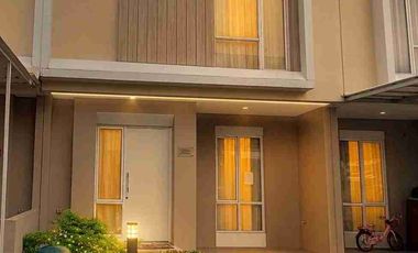 Dijual Rumah Amarillo Village Summarecon Gading Serpong hadap Selatan