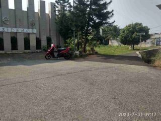 Tanah kavling siap bangun sebelah komplek edelwise res Jl deplu adam malik Pd. karya tangsel