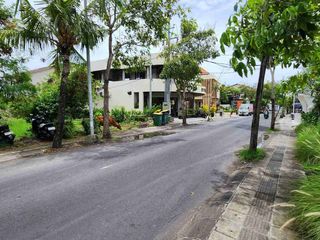 jl utama pantai pererenan!! 27 are tanah di jual