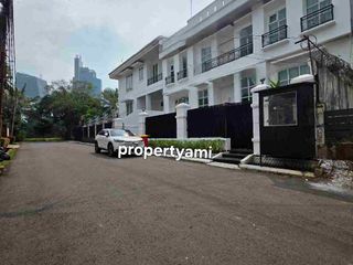 diplomatik House for rent patra Kuningan,prime &secure Location