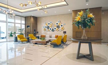 Luxury 1BR Condo in Fort Bonifacio | Near Forbes Park | 25% Discount