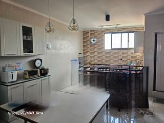 Ruko 3 Lantai Dijual, di Pemogan Denpasar Selatan